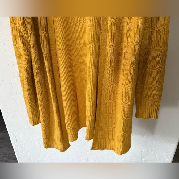 Marled|Golden mustard tone open knit cardigan in size medium•••Boho fall vibes - Picture 5 of 11